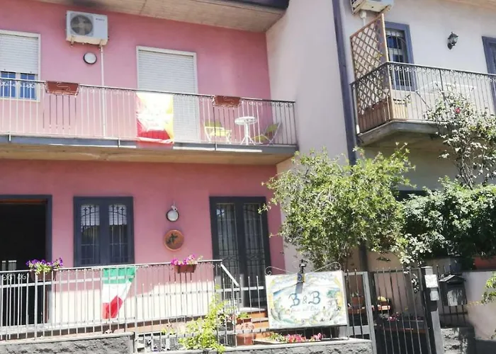 Frühstückspension Amici Dell'etna 3*